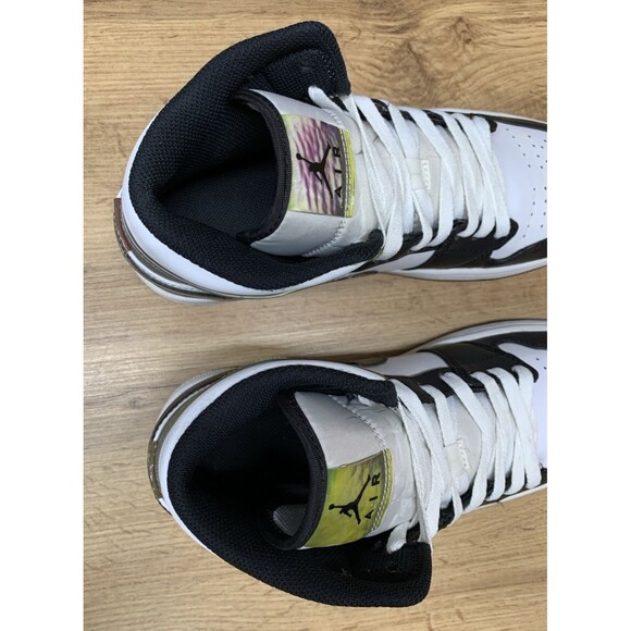 Nike Air Jordan 1 Mid SE Sneakers All Star Chameleon DM7802-100 Men’s Size 8.5